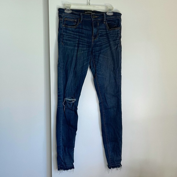 Express high Waisted skinny jeans 8L